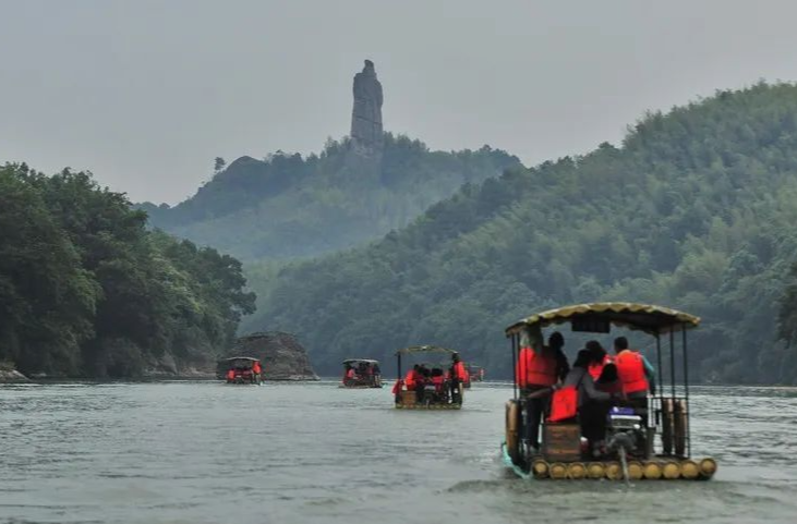 喜訊！崀山夫夷江景區(qū)評為省級旅游度假區(qū)