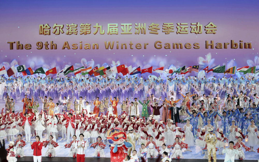 踏雪飞腾，共赴春天